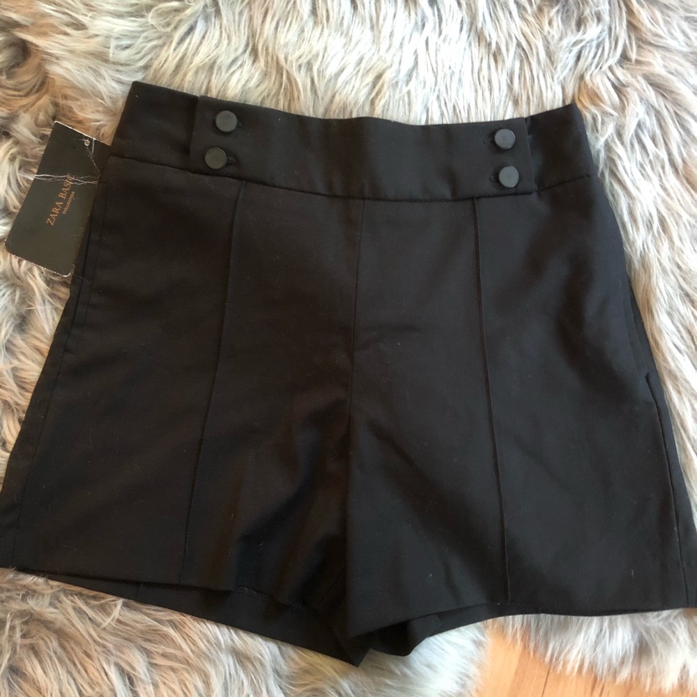 NWT ZARA High wasted formal shorts